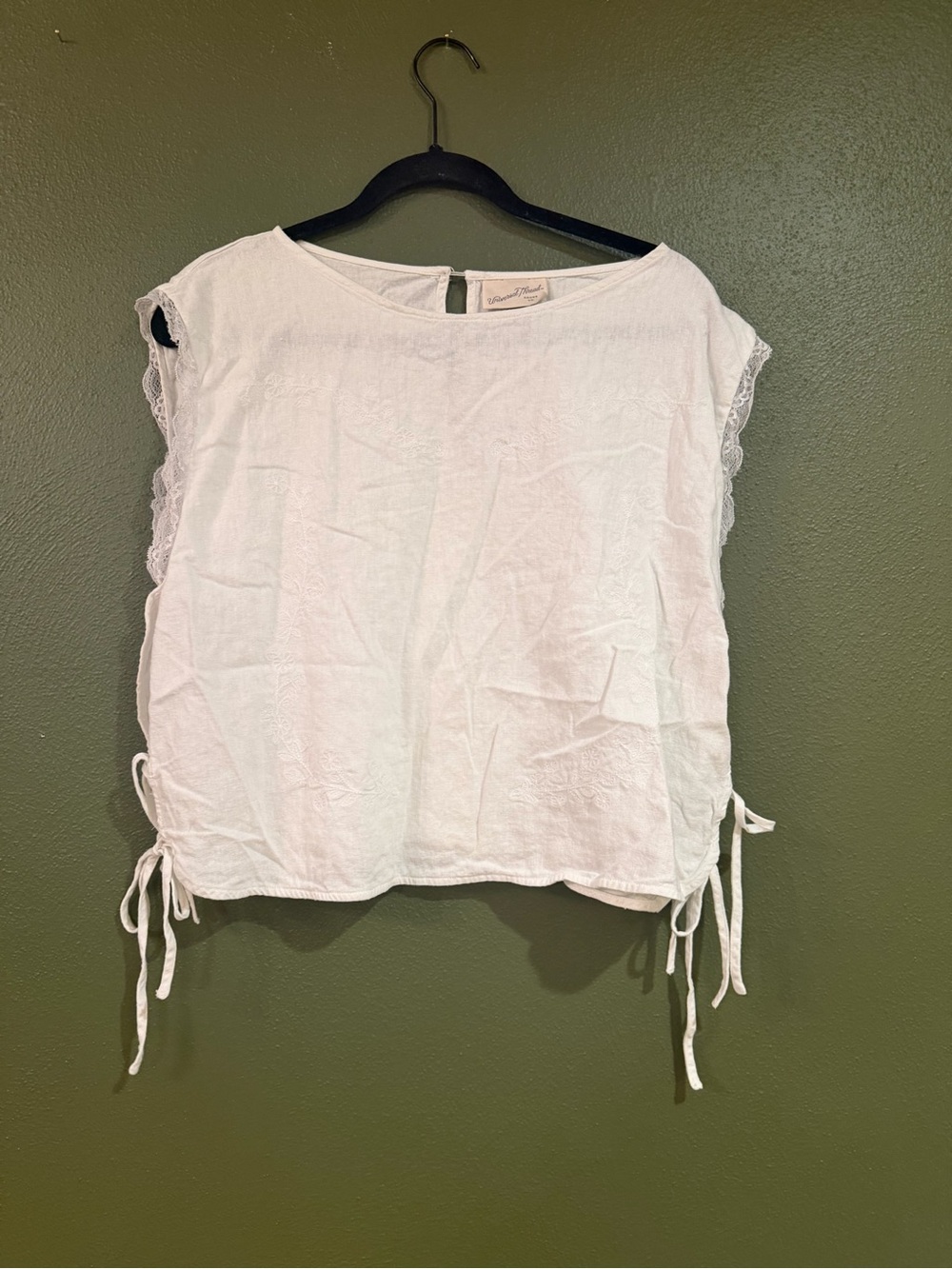Universal Thread White Lace-Trim Tie-Side Blouse